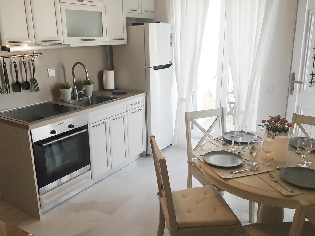 Lavish Suites Agios Ioannis Diakoftis Exteriör bild