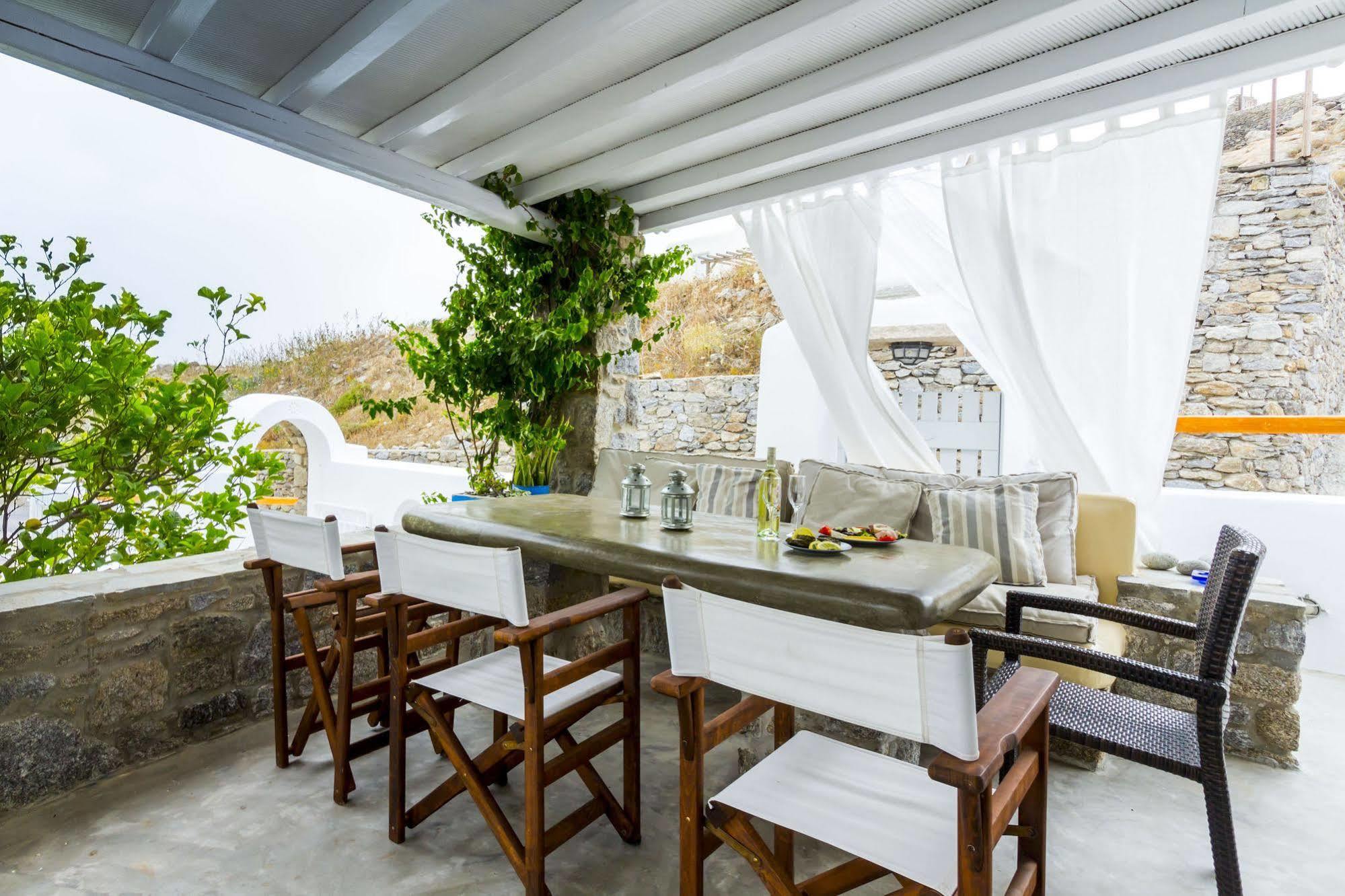 Lavish Suites Agios Ioannis Diakoftis Exteriör bild