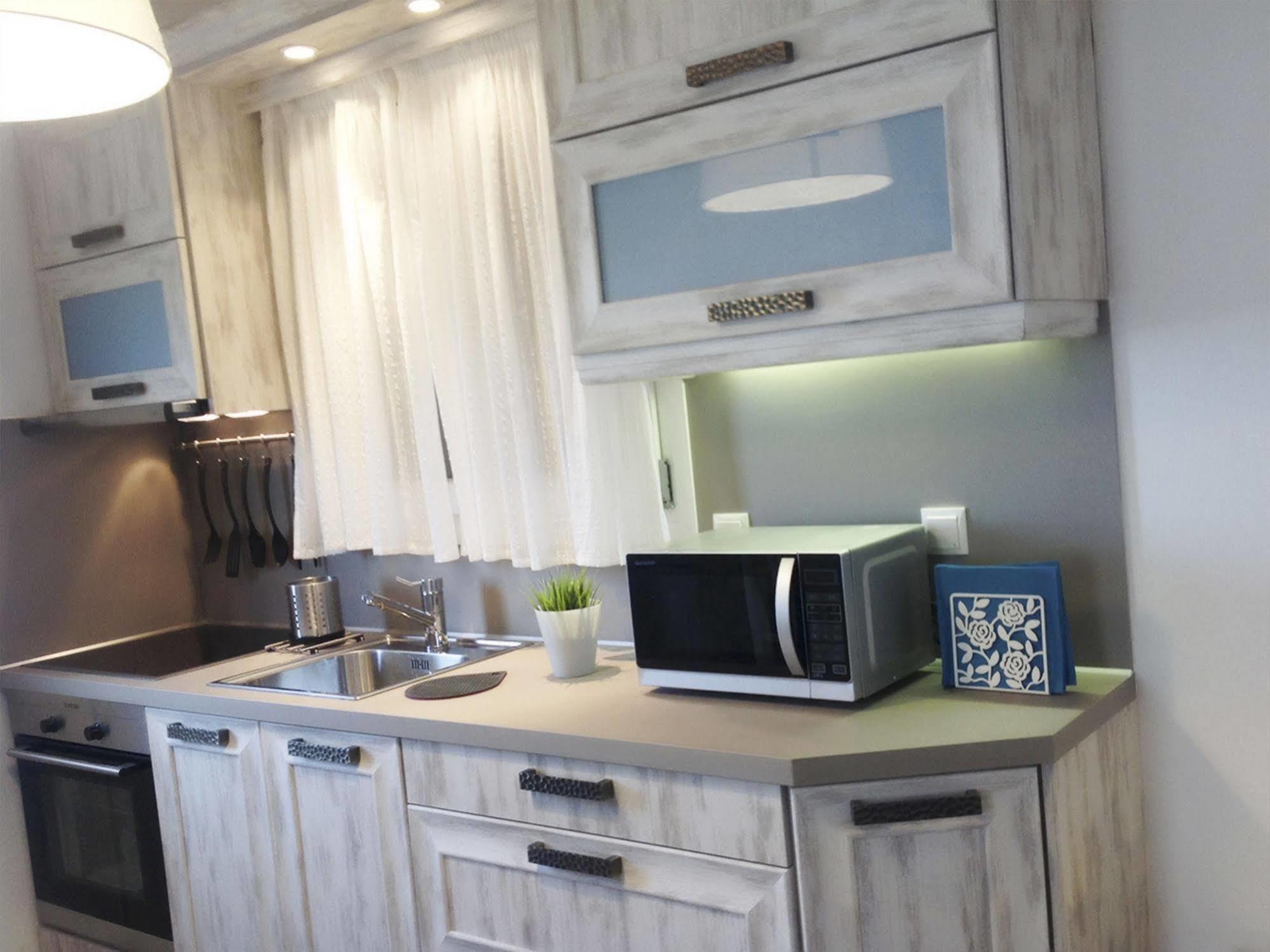 Lavish Suites Agios Ioannis Diakoftis Exteriör bild