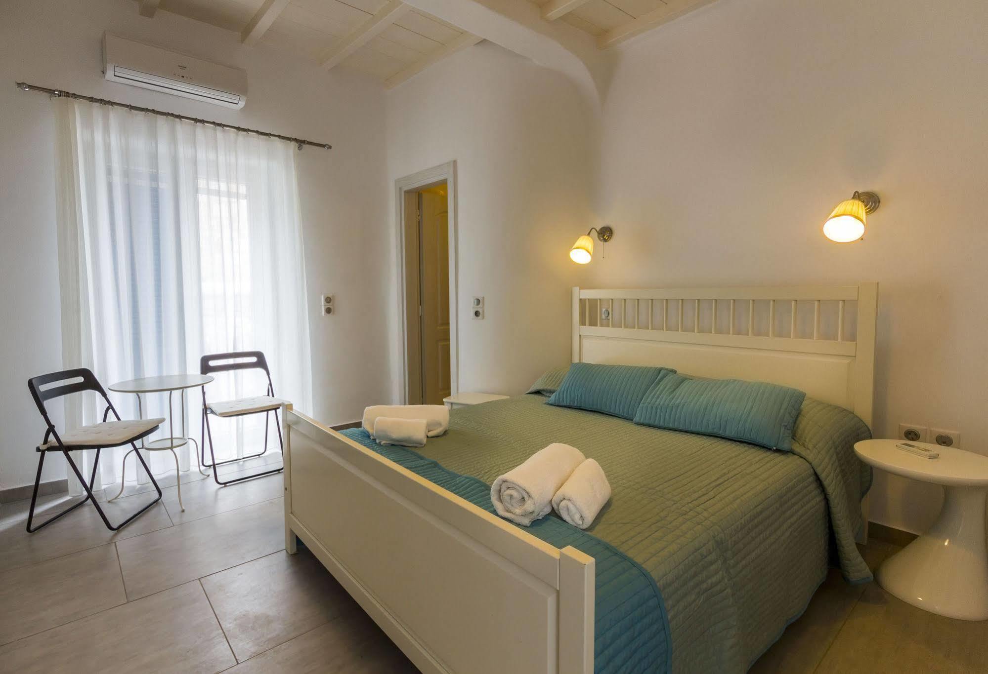 Lavish Suites Agios Ioannis Diakoftis Exteriör bild