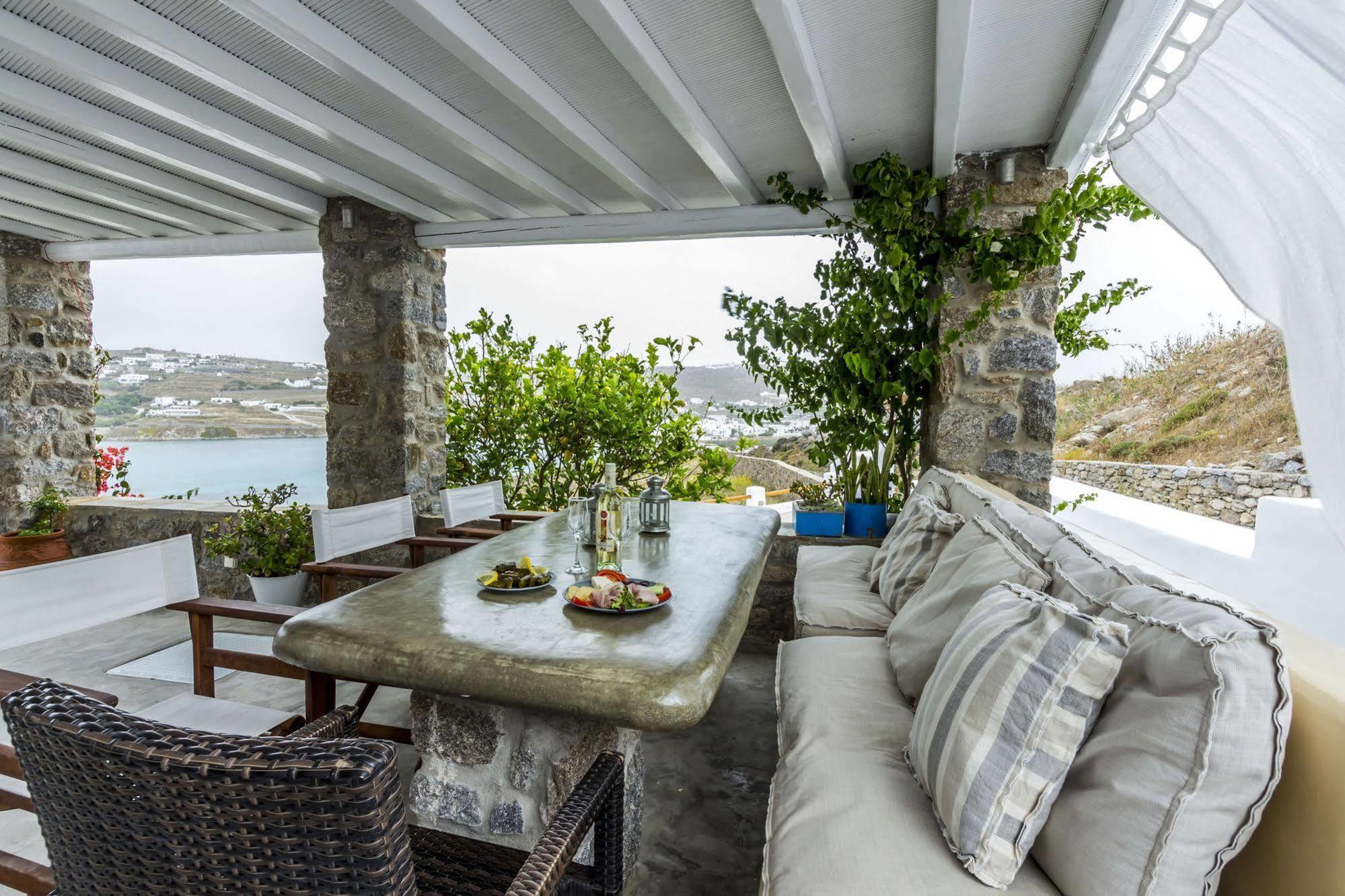 Lavish Suites Agios Ioannis Diakoftis Exteriör bild